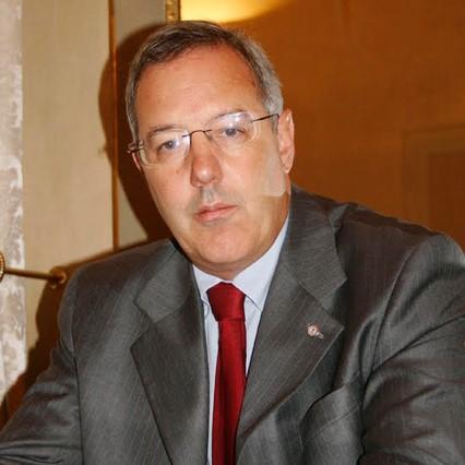 A Tomasi